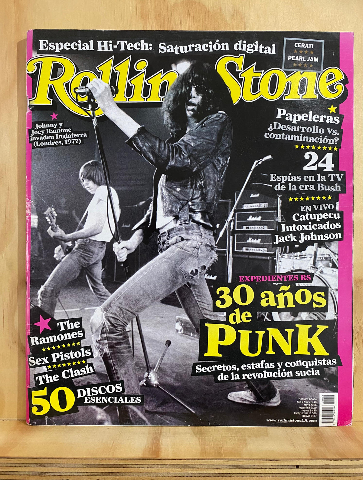 Rolling Stone Argentina, N°98, mayo 2006, 30 años de punk (Ramones, Sex Pistols, The Clash, 50 discos esenciales)