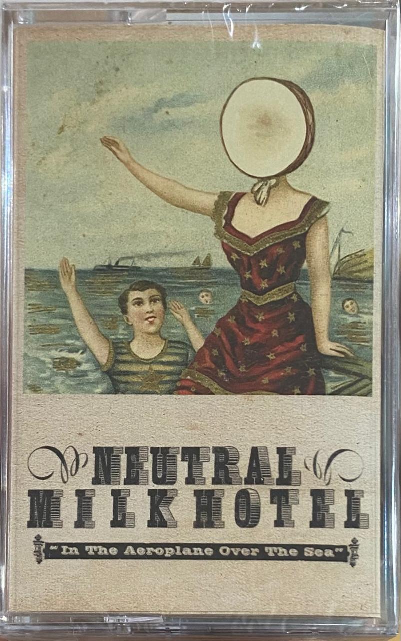 Neutral Milk Hotel – In The Aeroplane Over The Sea (casete)