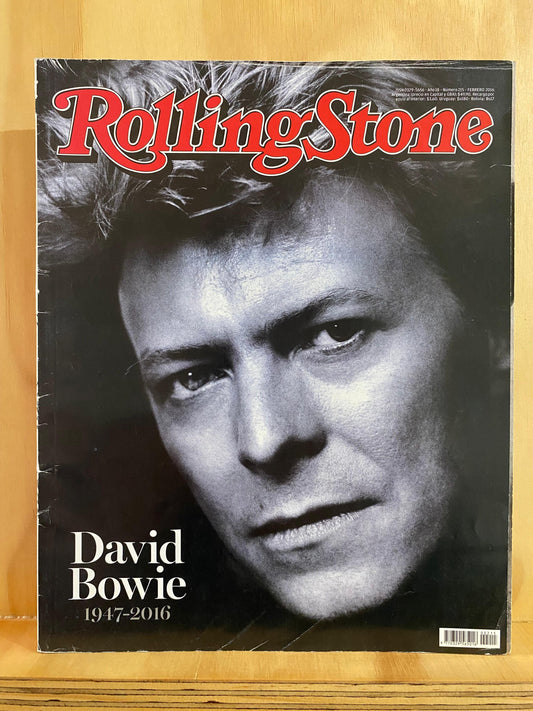 Rolling Stone Argentina, RS 215, febrero 2016, David Bowie 1947-2016 (Rolling Stones, Leonardo DiCaprio, Michael Bay)